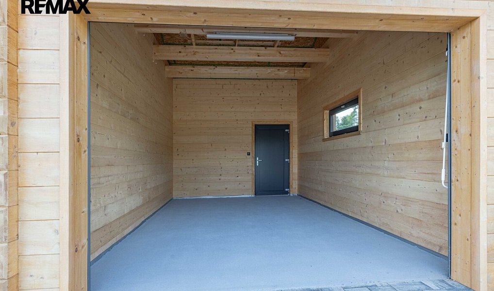 Prodej domu 153 m² s pozemkem 1 087 m², Vacov – náhled fotky 29