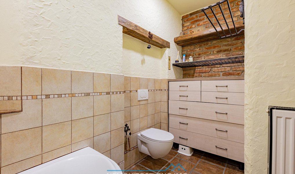 Prodej obchodních prostor 547 m², Znojmo – náhled fotky 39