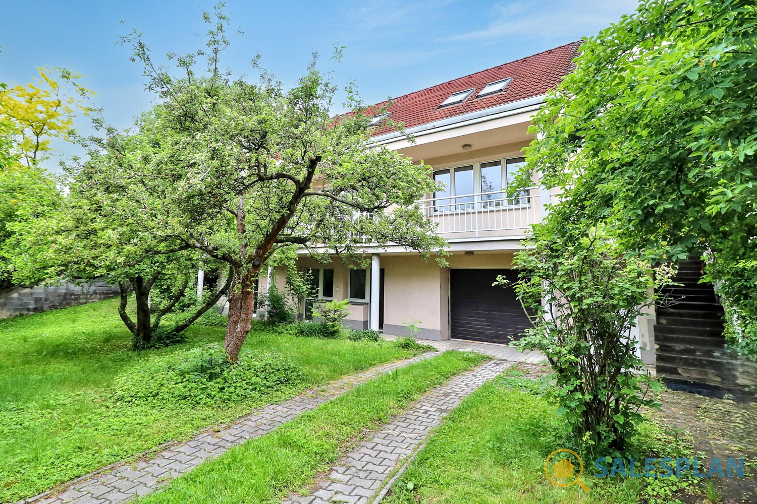 Prodej obchodních prostor 337 m² — photo 2