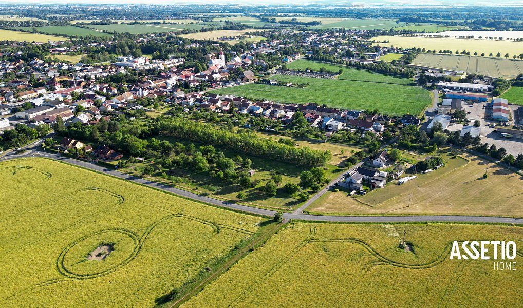 Prodej stavebního pozemku 3 880 m², Bohuňovice – náhled fotky 3