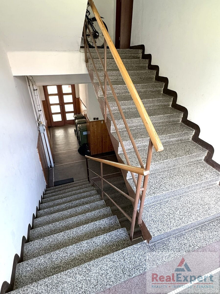 Prodej nájemního domu, činžáku 430 m² — photo 5