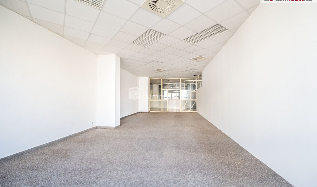 Pronájem obchodních prostor 62 m², České Budějovice – náhled fotky 4