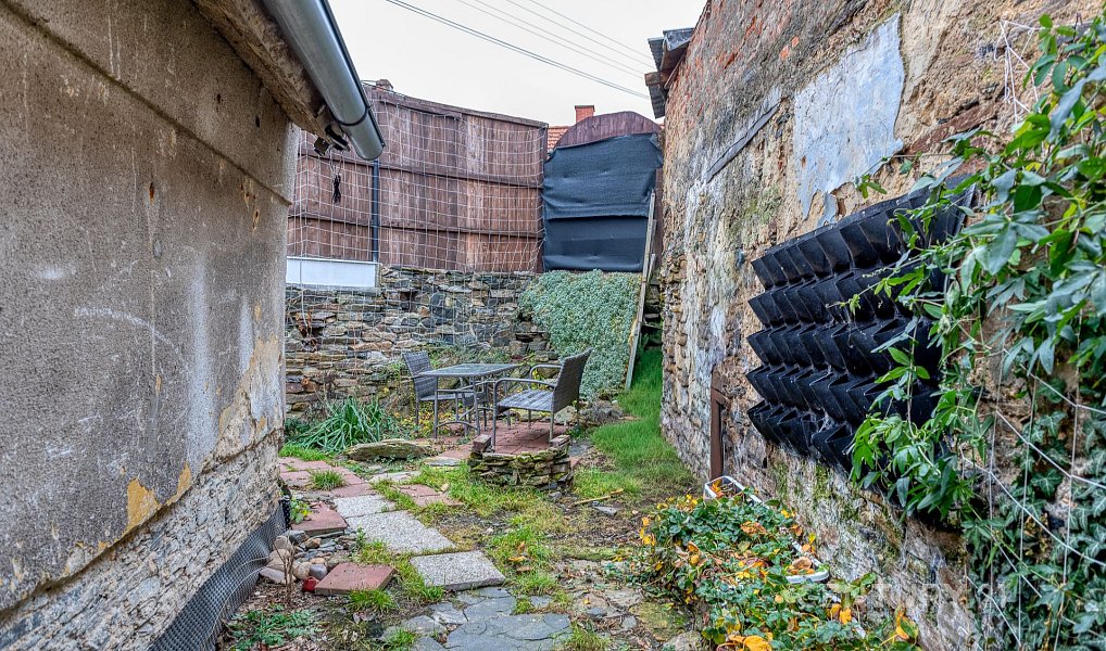 Prodej domu 49 m² s pozemkem 139 m², Svojšice – náhled fotky 14