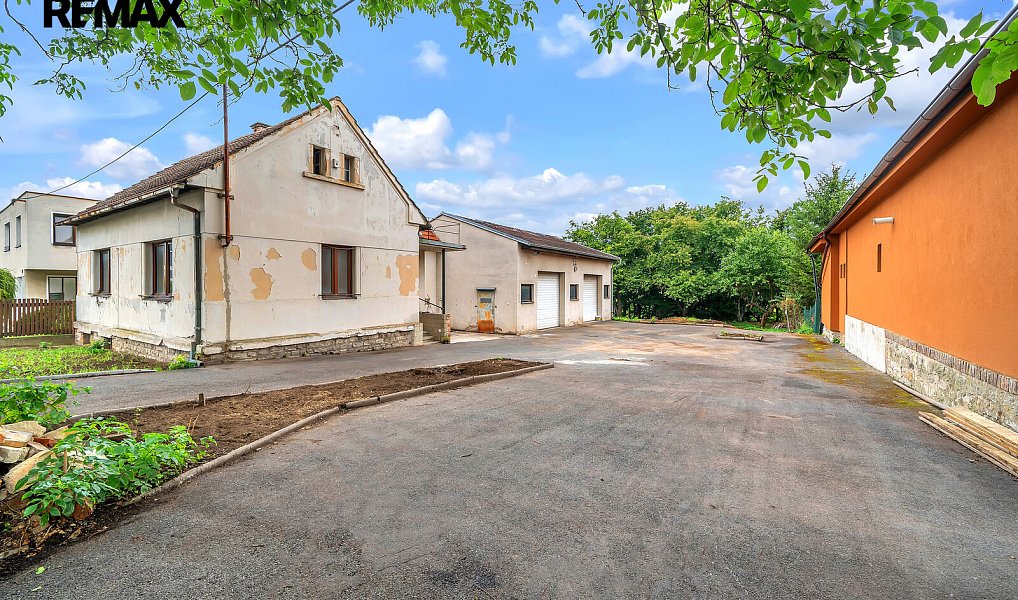 Prodej domu 265 m² s pozemkem 1 117 m², Církvice – náhled fotky 2