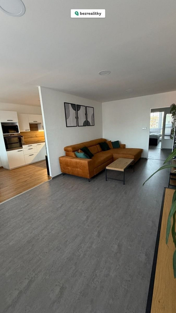 Prodej bytu 3+kk 68 m² — photo 2