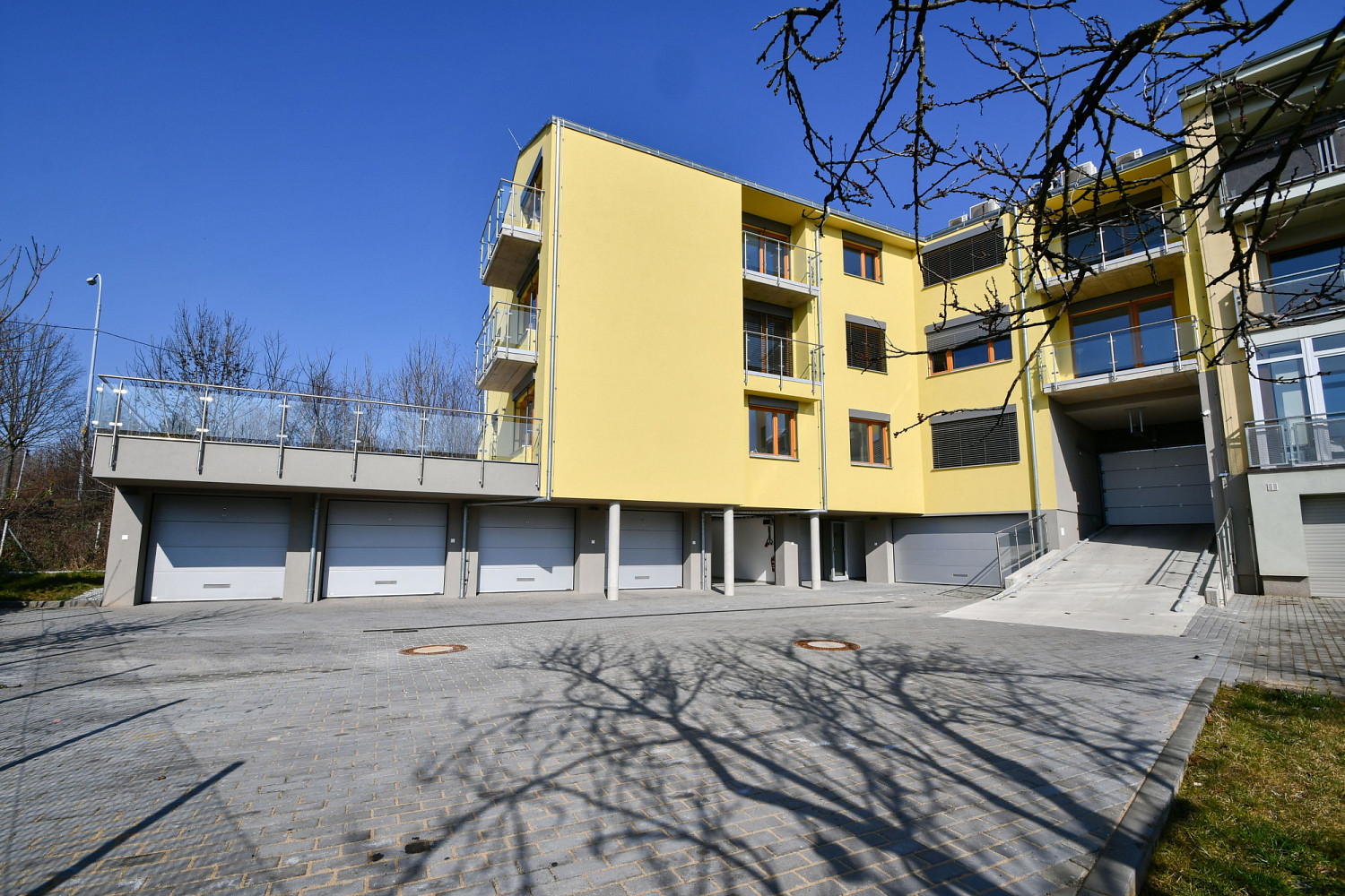 Prodej garáže v osobním vlastnictví Brně Líšni na ulici Holzova – fotografie 3