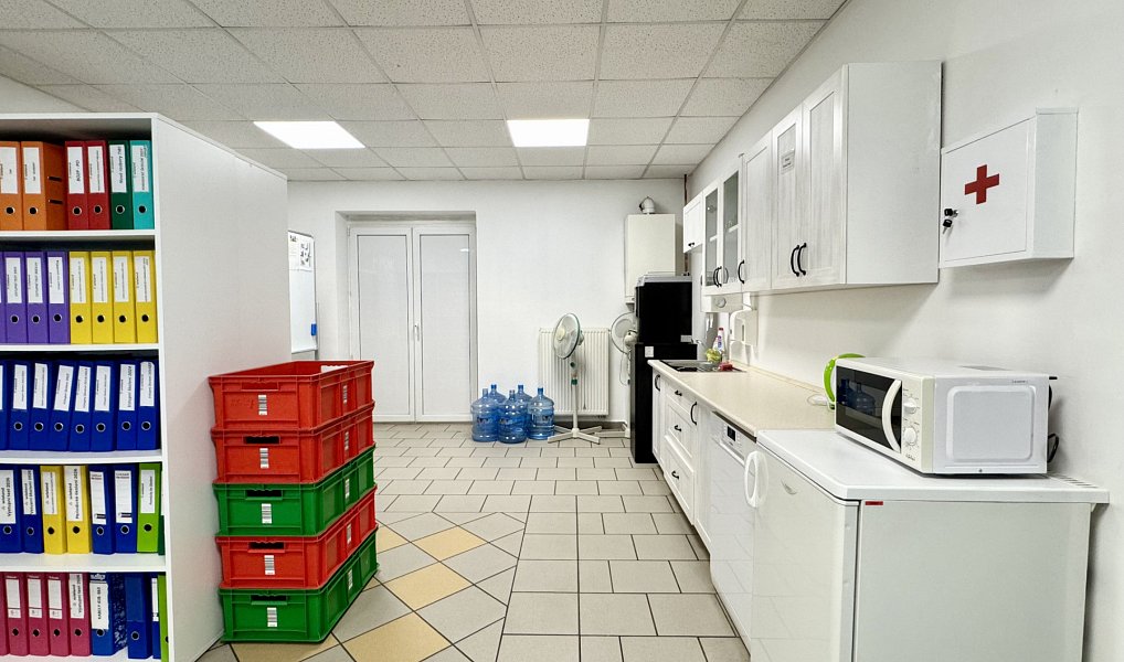 Pronájem obchodních prostor 100 m², Sokolov – náhled fotky 7