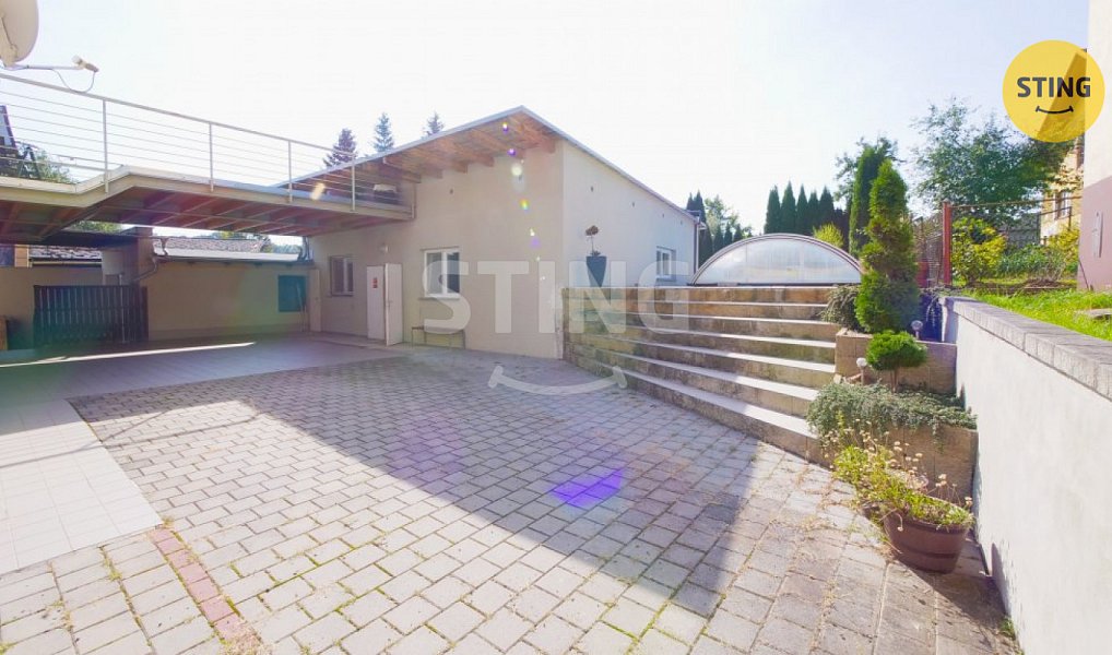 Prodej domu 295 m² s pozemkem 1 089 m², Holasovice – náhled fotky 9