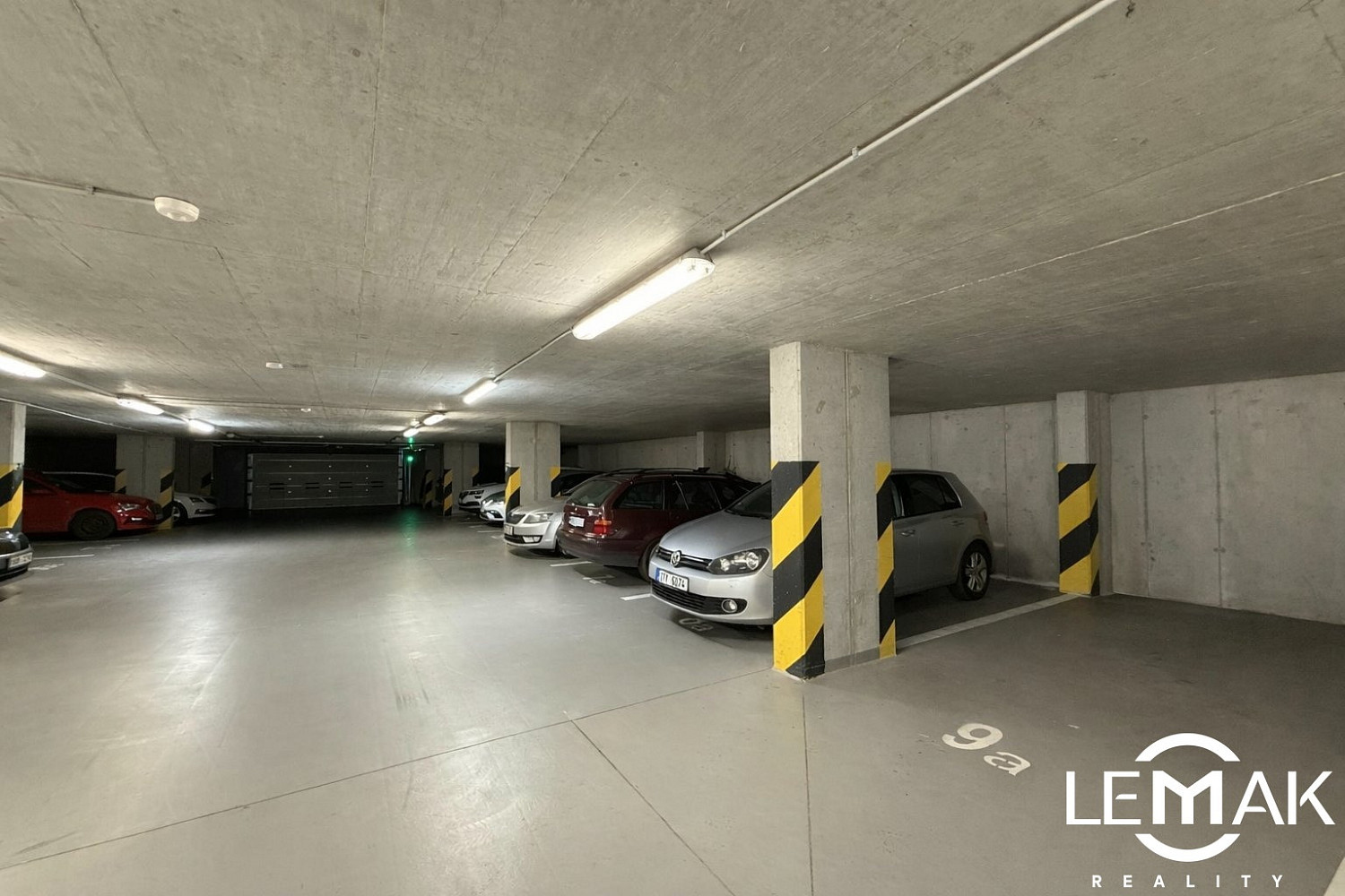 Prodej garážového stání 12 m2, olomouc - řepčín — photo 3