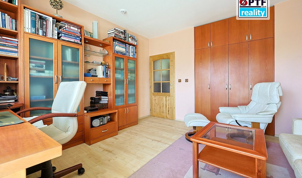 Prodej domu 353 m² s pozemkem 743 m², Plzeň – náhled fotky 26