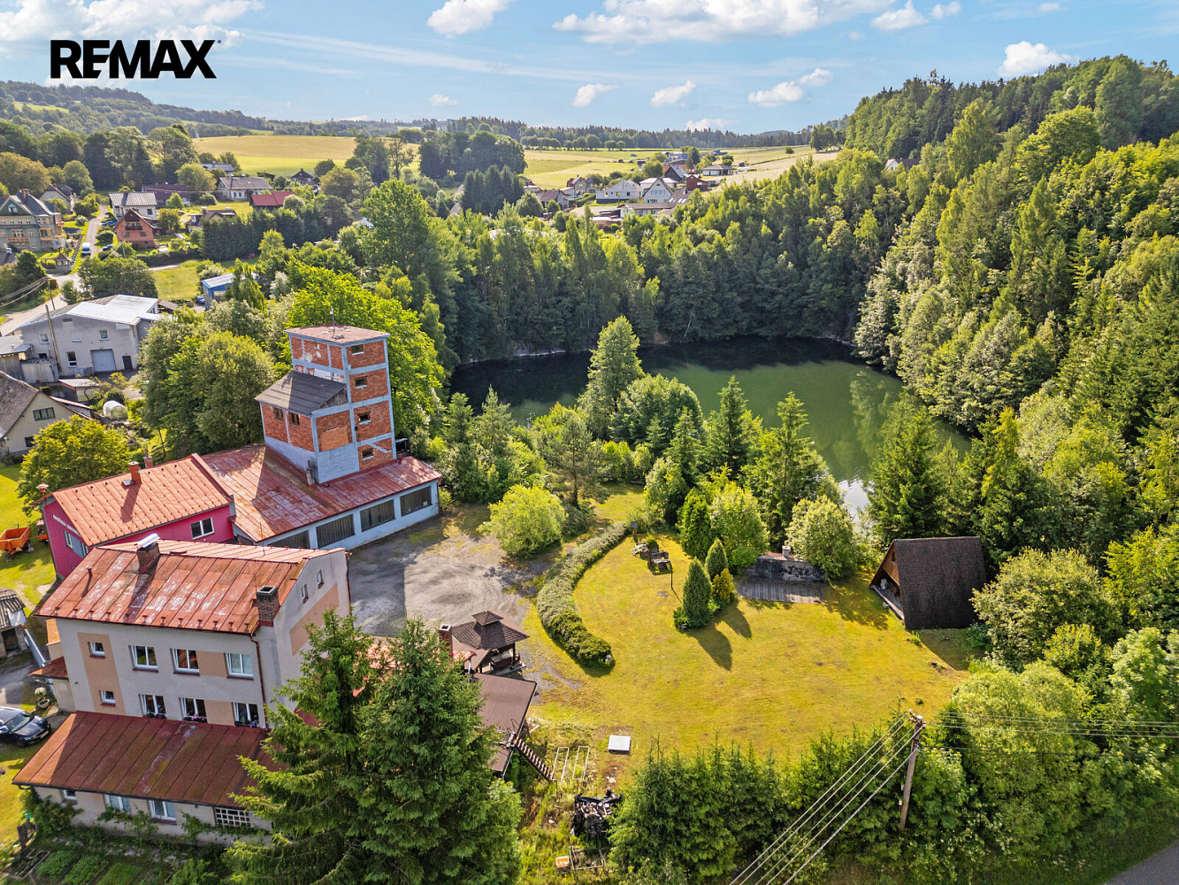 Prodej komerčního objektu (jiného typu) 371 m² – fotografie 2