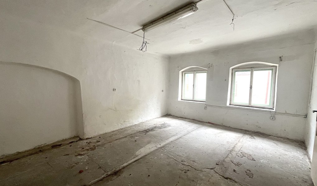 Prodej domu 160 m² s pozemkem 354 m², Kaplice – náhled fotky 4
