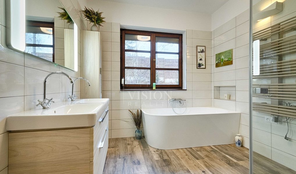 Prodej domu 198 m² s pozemkem 792 m², Prachatice – náhled fotky 11
