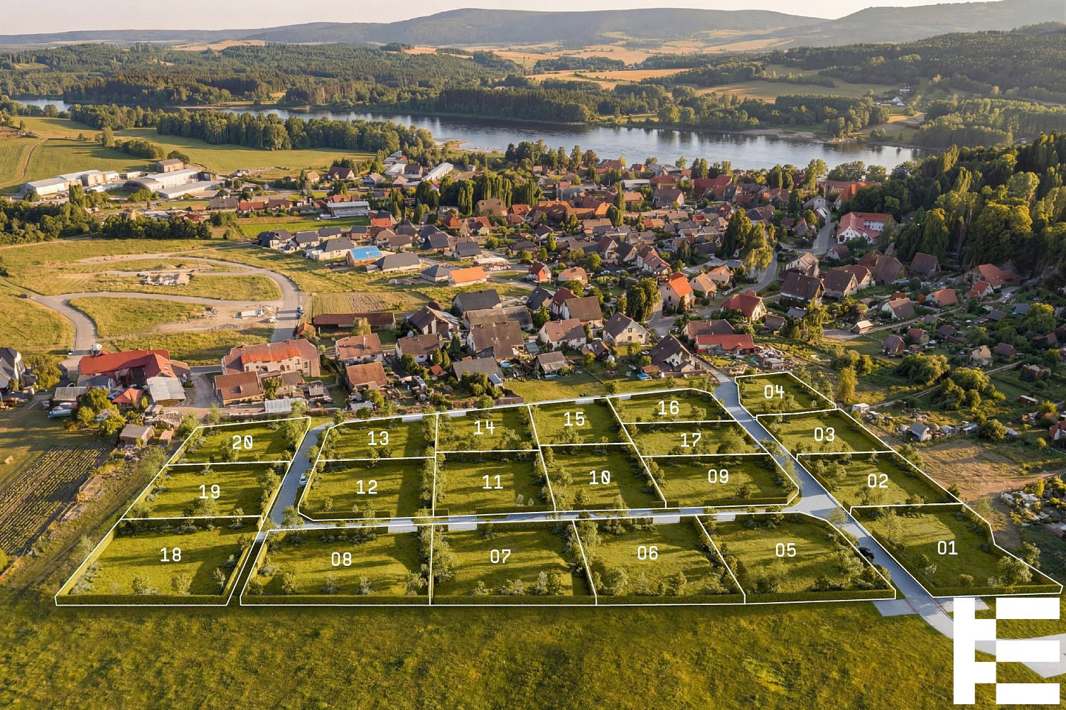 Prodej stavebního pozemku 805 m² – pohled 5