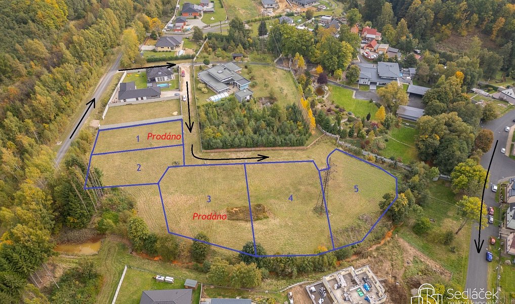 Prodej stavebního pozemku 1 001 m², Lomnice – náhled fotky 2