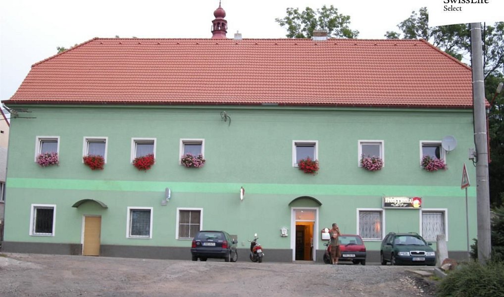 Prodej restaurace 1 300 m², Jeníkov – fotka 1 z 8