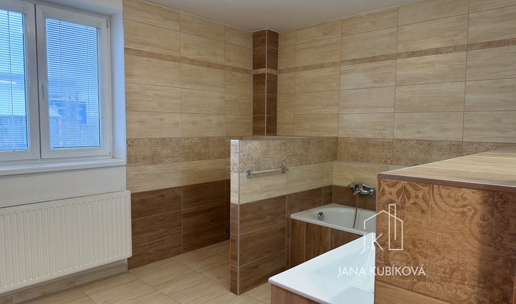 Prodej domu 336 m² s pozemkem 1 199 m², Kyjov – náhled fotky 41