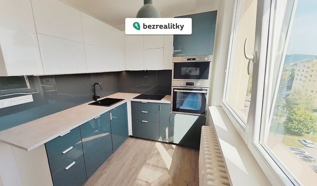 Prodej bytu 3+1 68 m², Vsetín – fotka 1 z 8