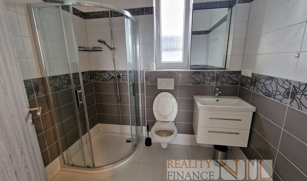 Pronájem bytu 2+kk 50 m², Město Touškov – náhled fotky 10