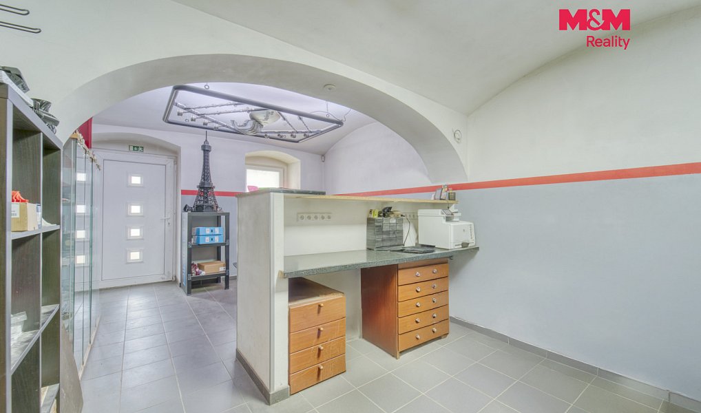 Prodej domu 189 m² s pozemkem 197 m², Králův Dvůr – náhled fotky 11