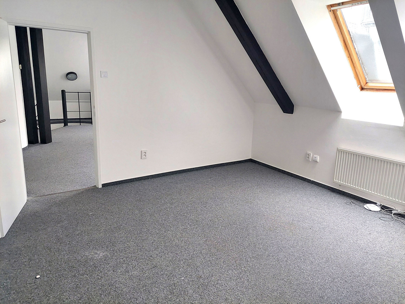 Pronájem kanceláře 100 m² – pohled 6