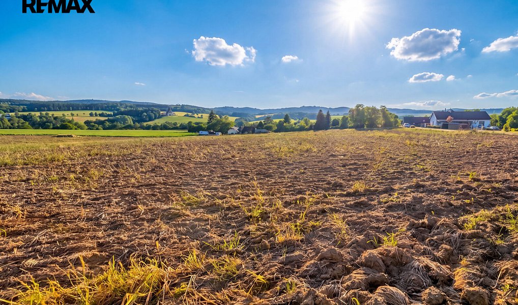 Prodej stavebního pozemku 4 011 m², Chrášťany – náhled fotky 13