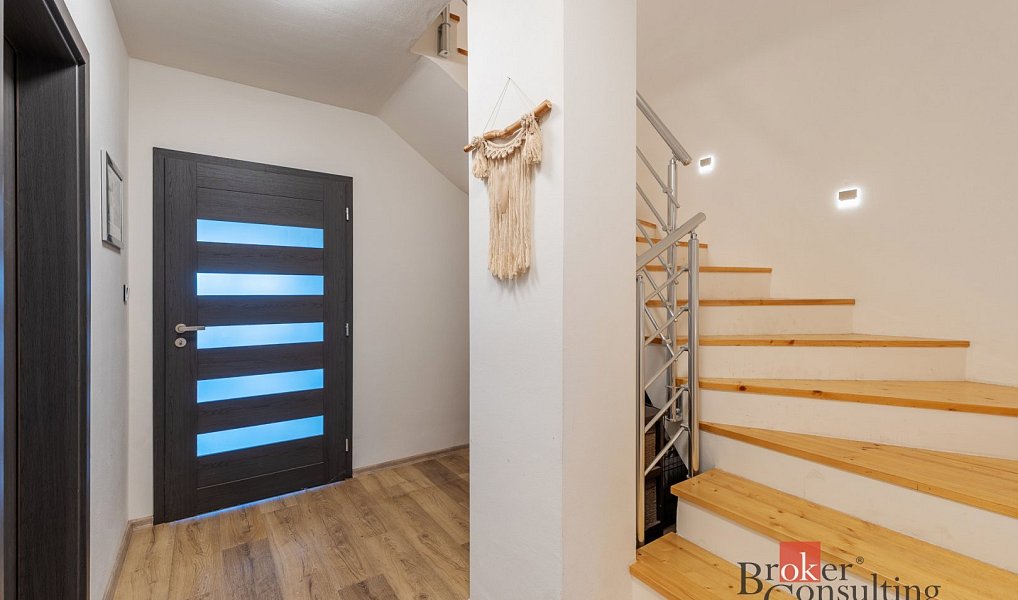 Prodej domu 166 m² s pozemkem 259 m², Mokrá-Horákov – náhled fotky 15