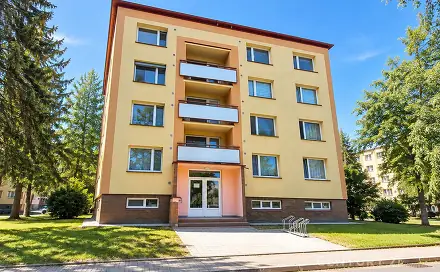 Prodej bytu 3+1 77 m², Moravská, Chropyně, okres Kroměříž