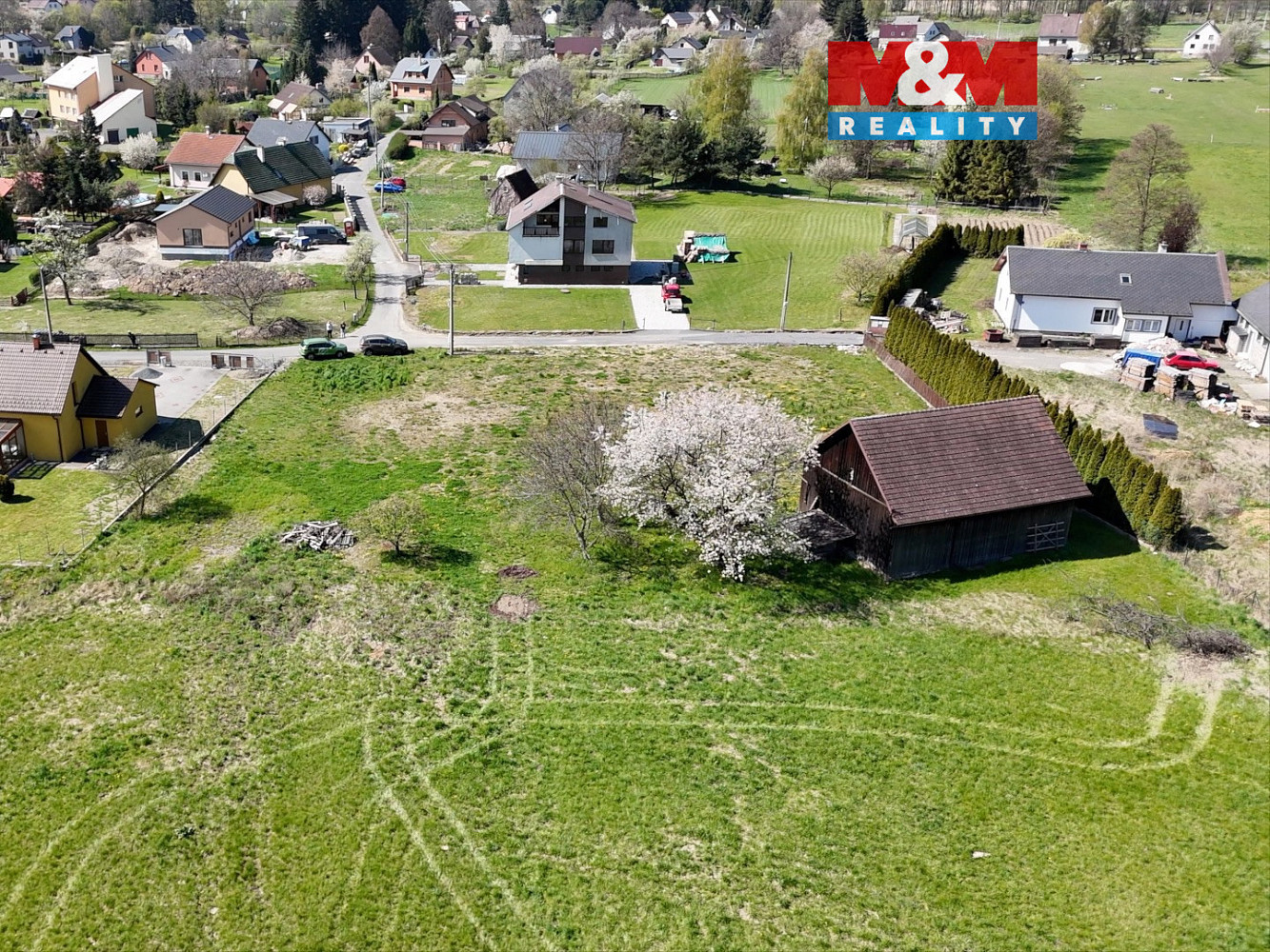 Prodej stavebního pozemku 2 647 m²