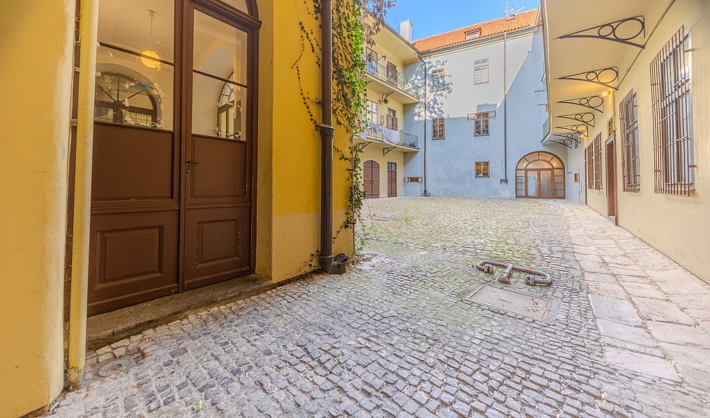 Prodej bytu 4+kk 127 m², Praha – náhled fotky 28