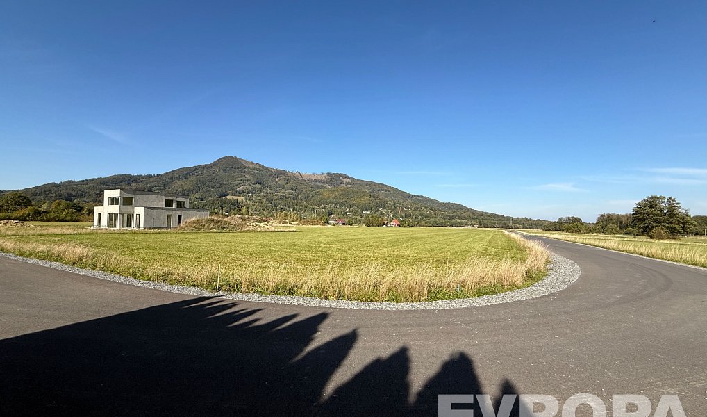 Prodej stavebního pozemku 1 737 m², Čeladná – náhled fotky 4