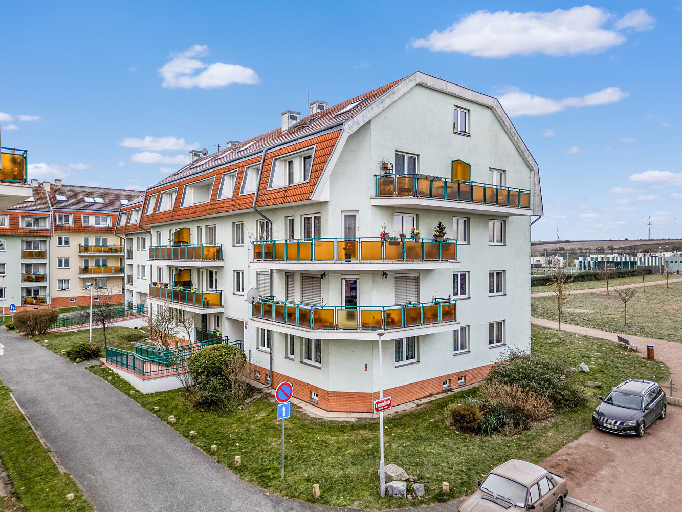 Prodej kanceláře 64 m² — photo 3