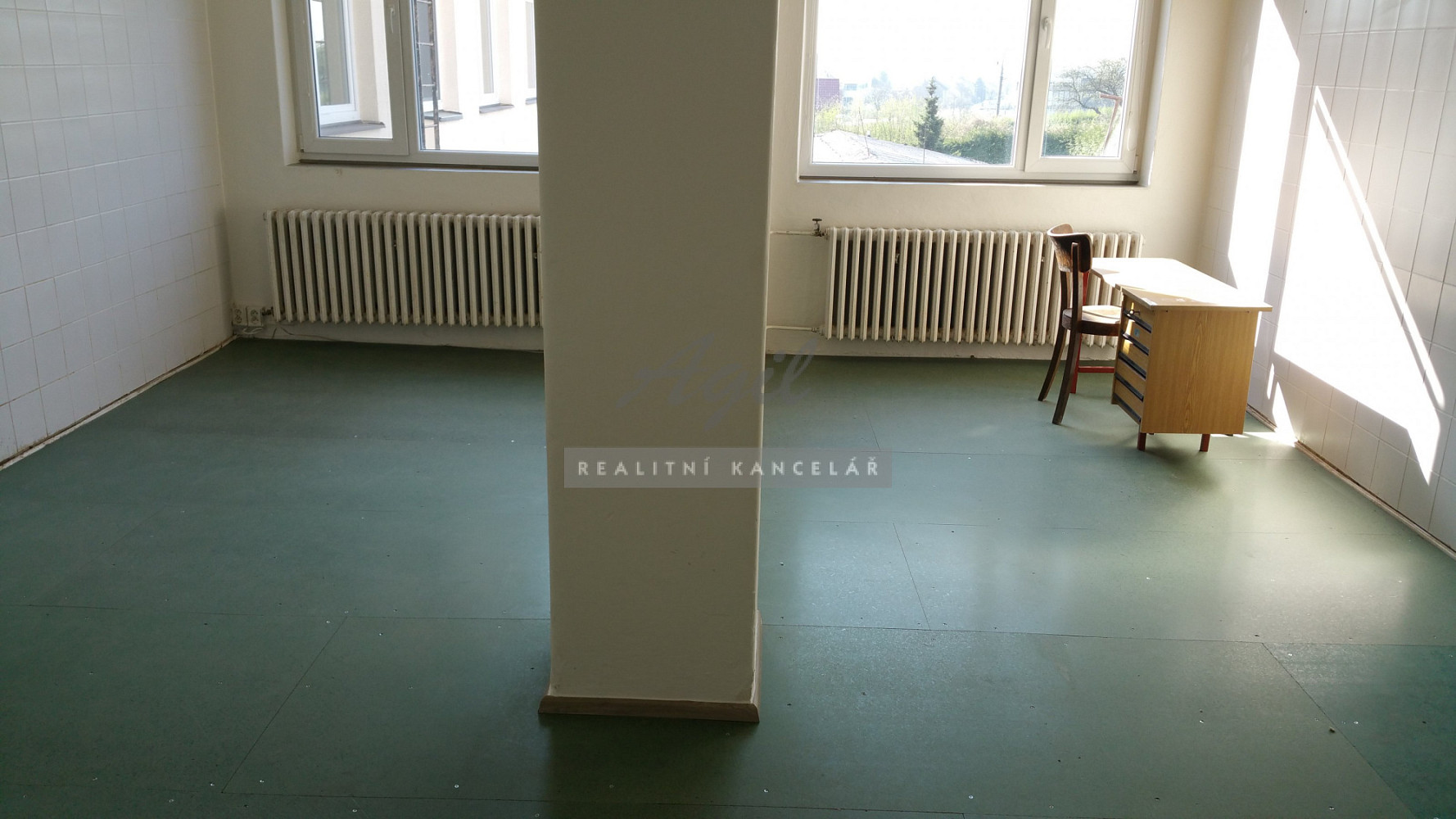 Pronájem výrobních prostor 270 m² – fotografie 3