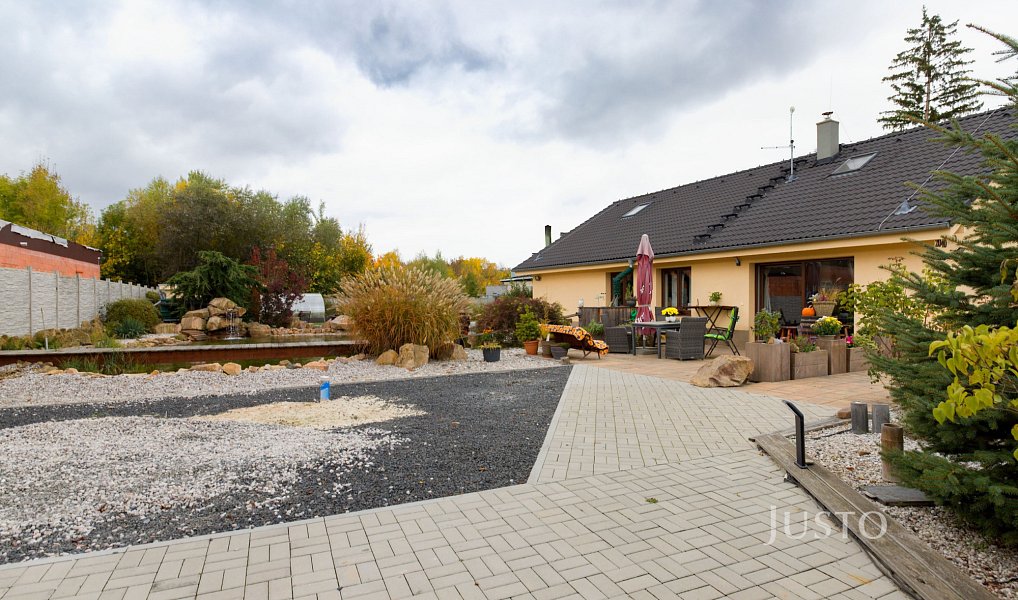 Prodej domu 227 m² s pozemkem 1 747 m², Teplice – náhled fotky 14