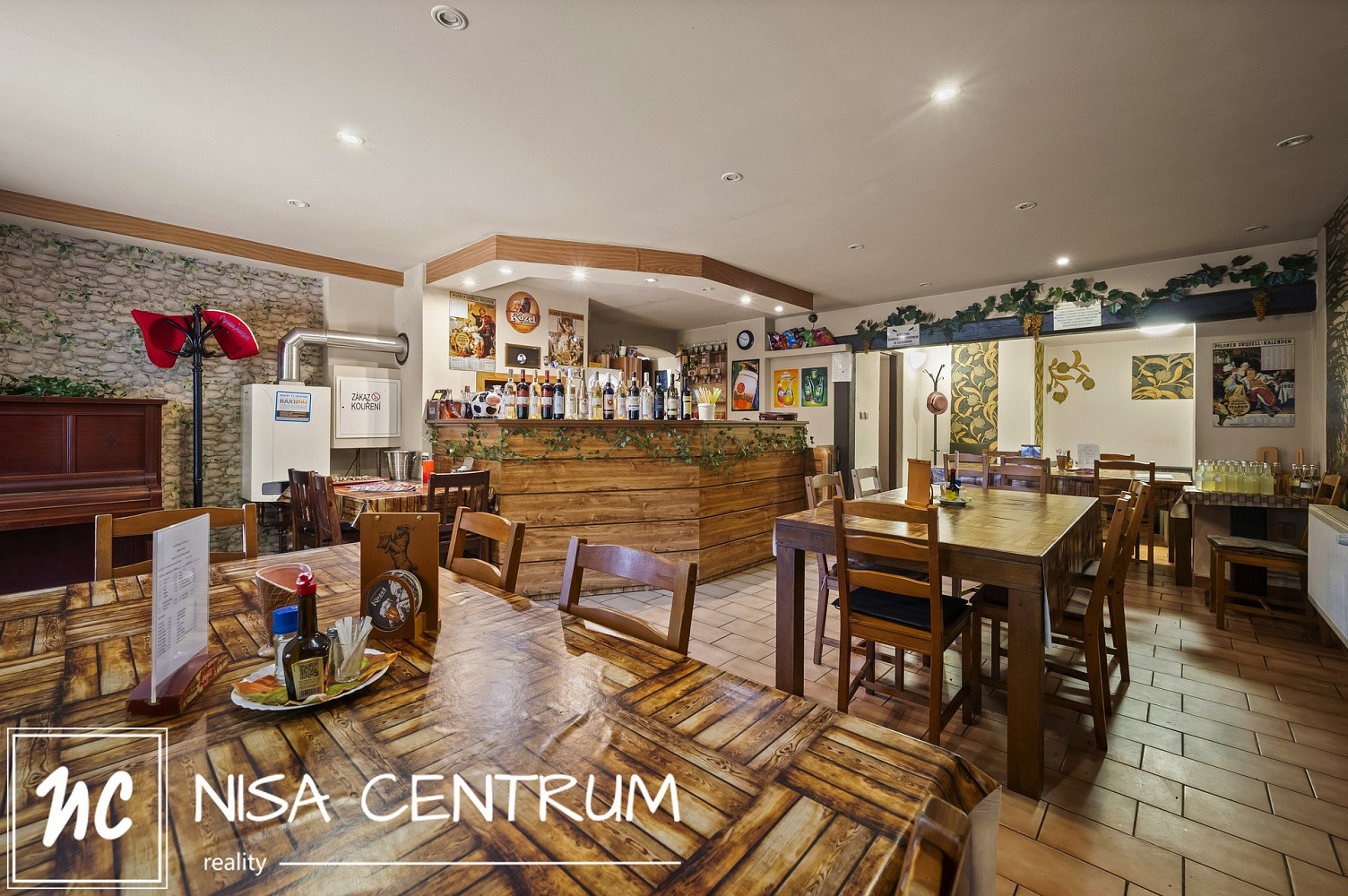 Prodej restaurace 272 m² — photo 2