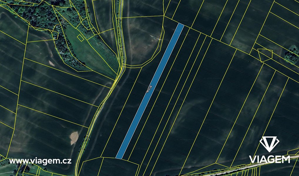 Prodej pole 586 m², Hostim – náhled fotky 4
