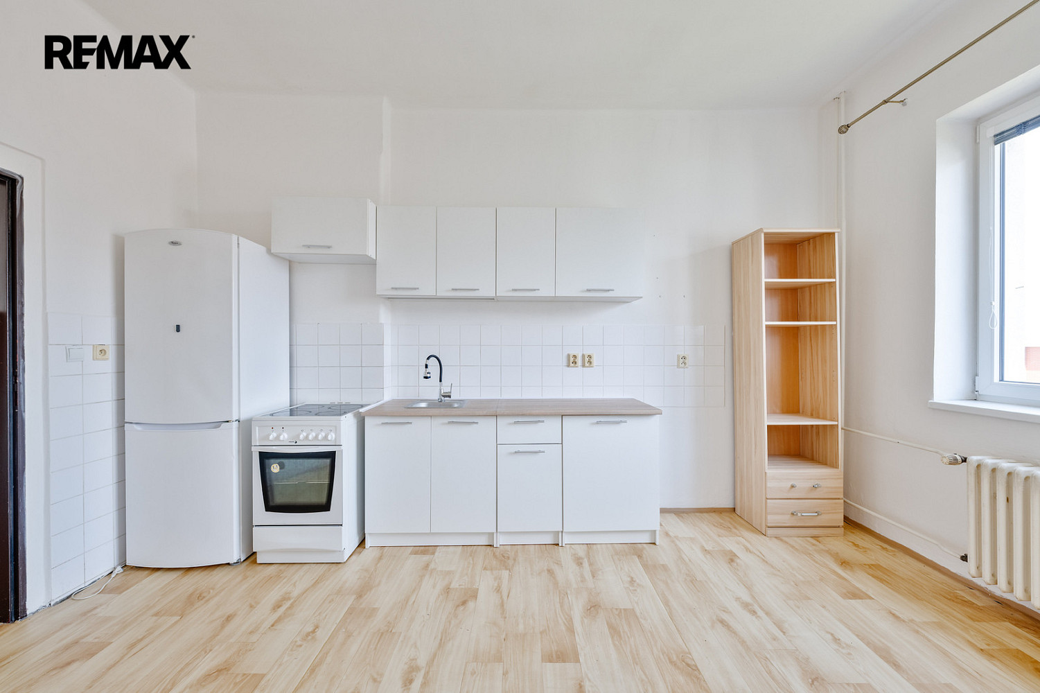 Pronájem bytu 1+1 58 m² — photo 2