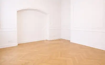 Prodej bytu 4+kk 168 m²