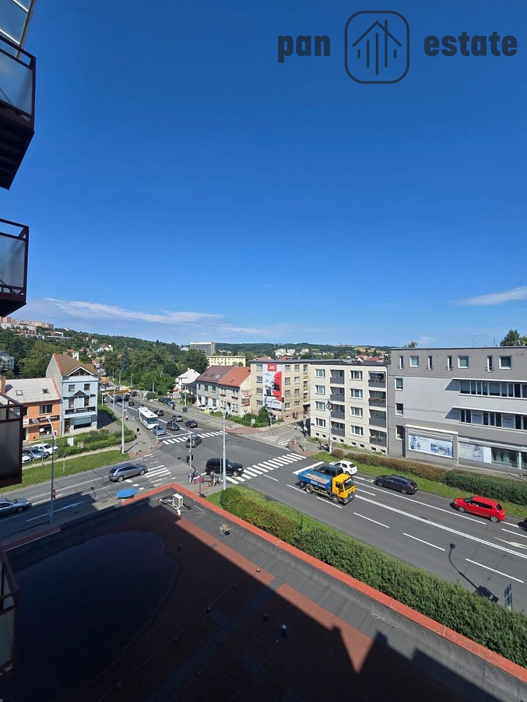 Pronájem bytu 1+1 32 m²
