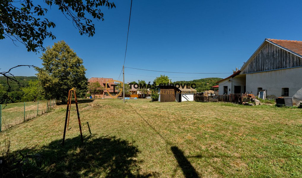 Prodej stavebního pozemku 932 m², Želechovice nad Dřevnicí – náhled fotky 9