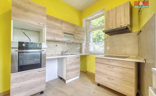 Prodej bytu 2+1 53 m², Prašná, Karlovy Vary - Drahovice
