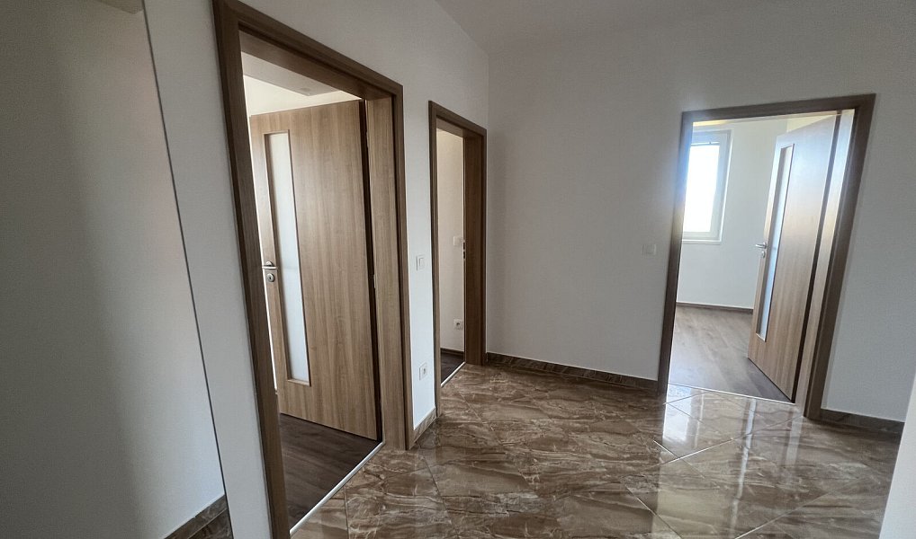 Pronájem bytu 4+kk 85 m², Praha – náhled fotky 14