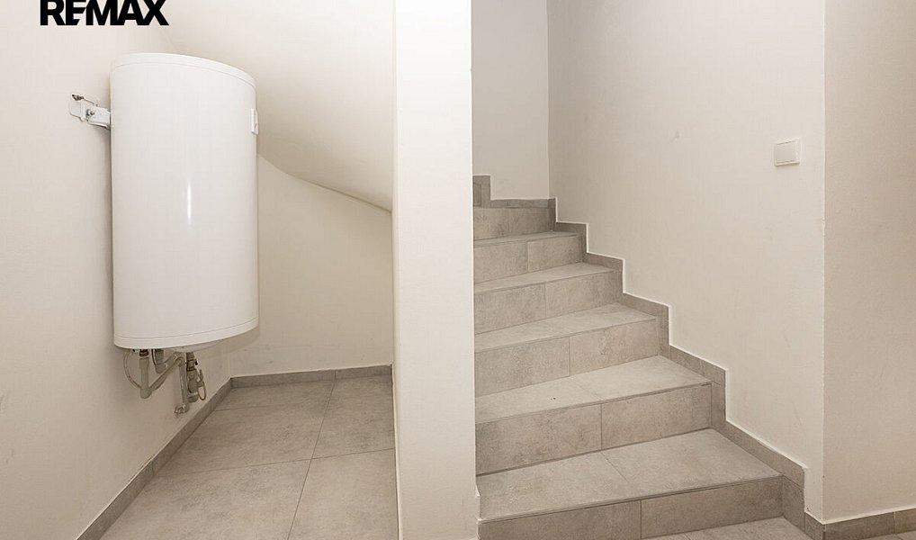 Pronájem bytu 3+kk 78 m², Strakonice – náhled fotky 25