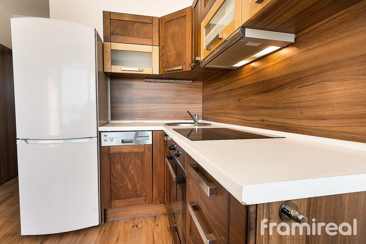 Pronájem bytu 2+kk 51 m² — photo 2
