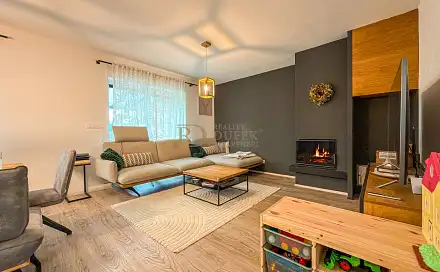 Prodej domu 95 m² s pozemkem 196 m², U Hostavického potoka, Praha 9 - Hostavice
