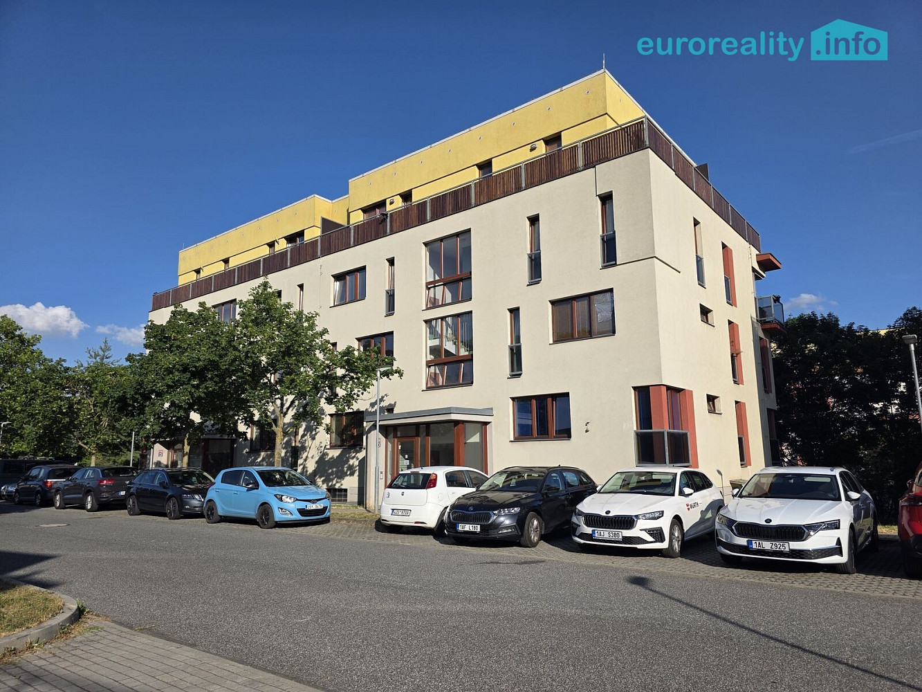 Pronájem bytu 2+kk 56 m²