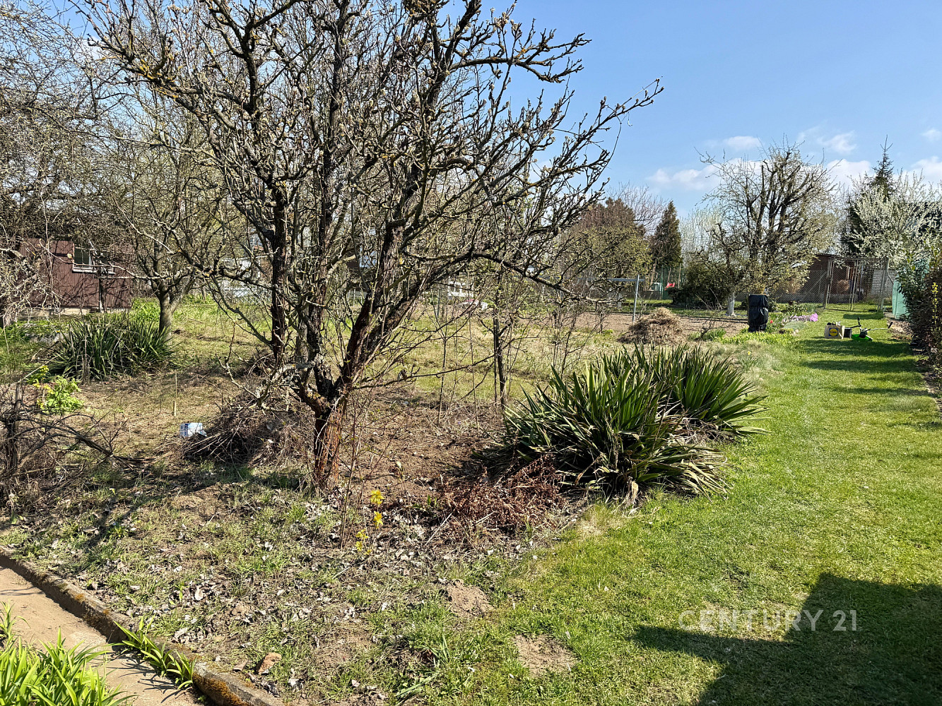 Prodej zahrady 266 m²