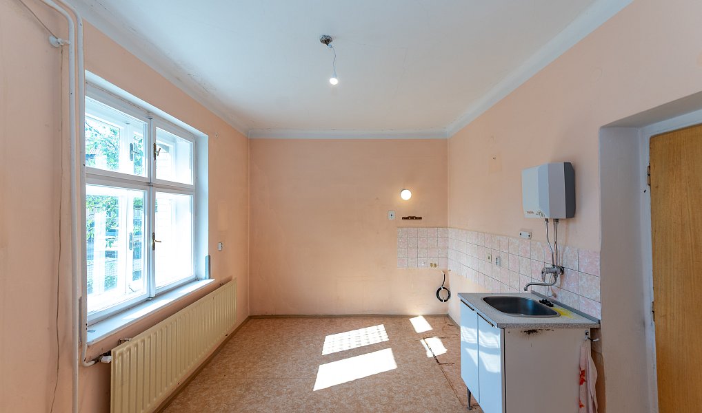 Prodej stavebního pozemku 573 m², Praha – náhled fotky 7