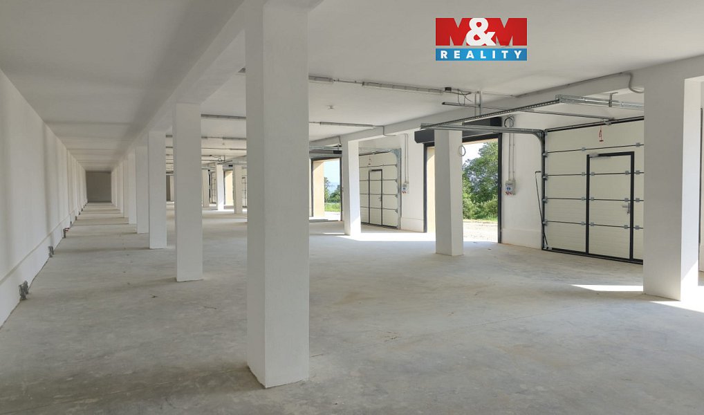Pronájem skladovacích prostor 230 m², Újezdec – fotka 1 z 5
