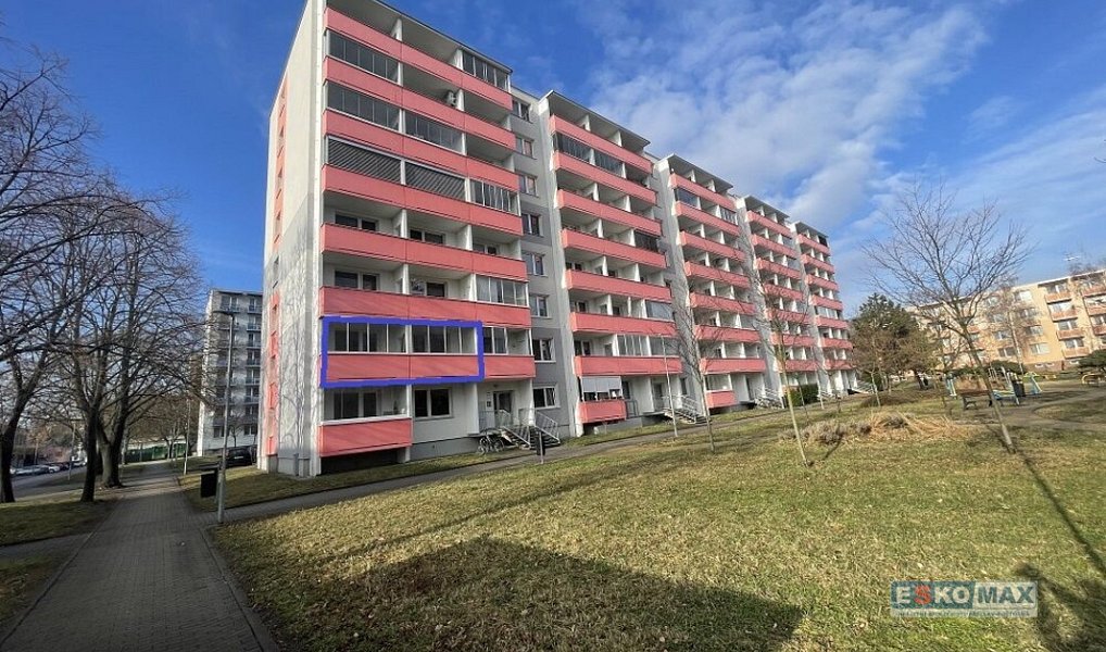 Pronájem bytu 4+1 74 m², Břeclav – náhled fotky 2